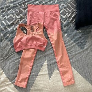 Gymshark Adapt Seamless Ombré Sports Bra & Legging Set